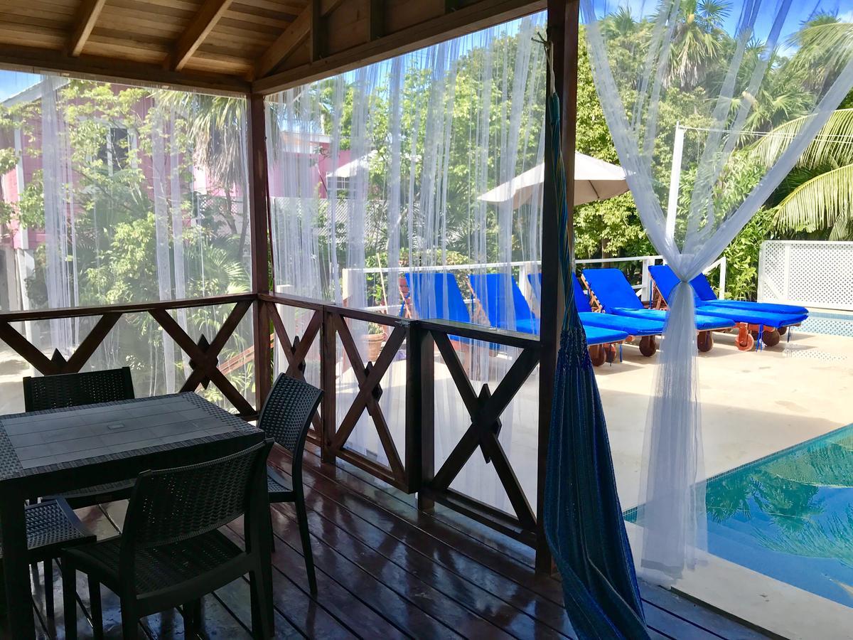 Hummingbirds Cabins Кайе Колкер Екстериор снимка